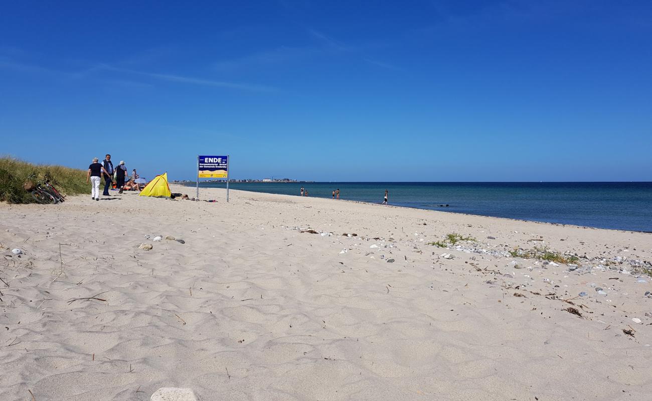 Kappeln plajı'in fotoğrafı parlak kum ve kayalar yüzey ile