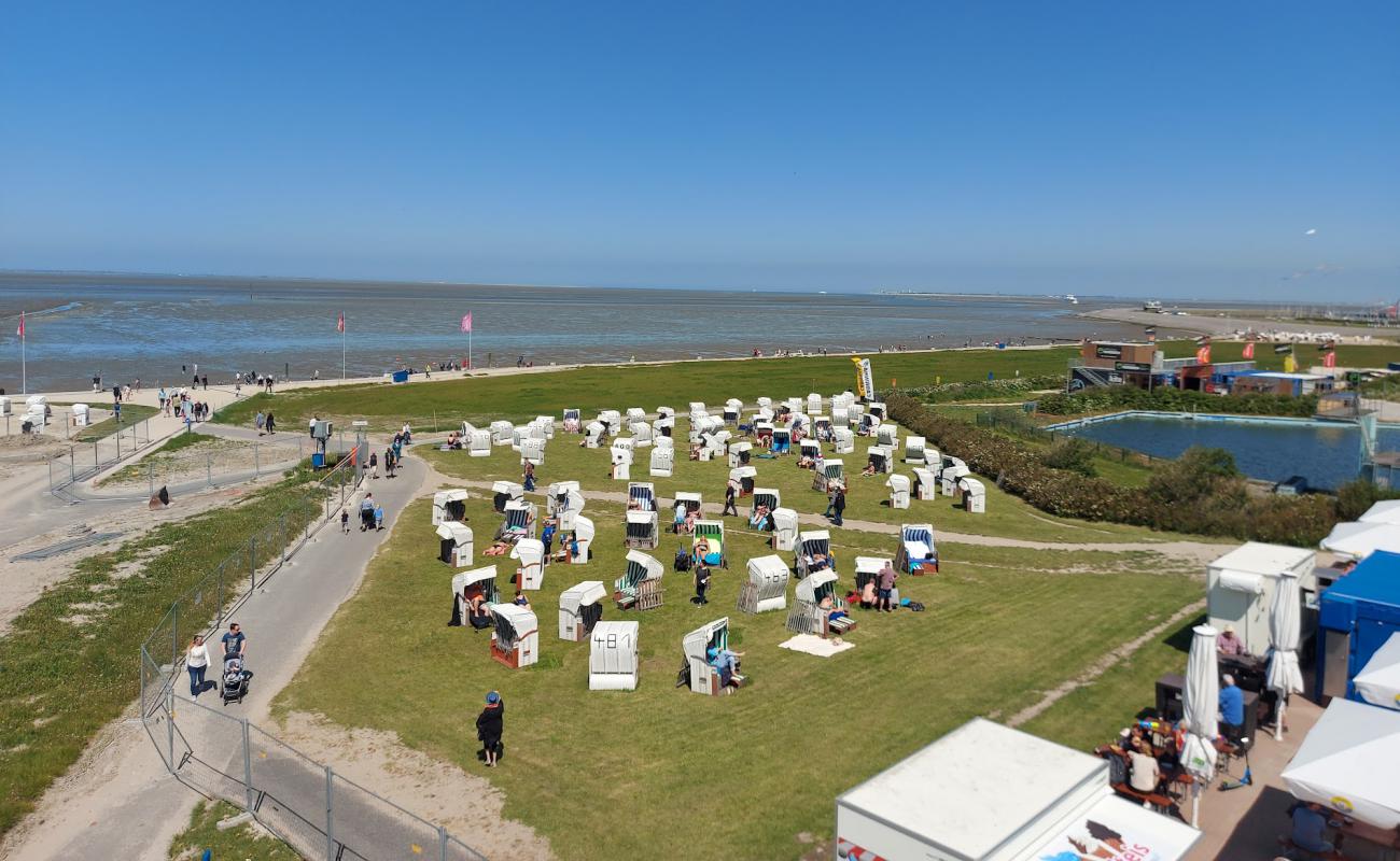 Norddeich Plajı'in fotoğrafı gri kum ve çakıllar yüzey ile