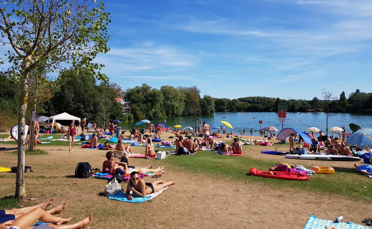 Honisch Plajı'in fotoğrafı açık bej kum yüzey ile