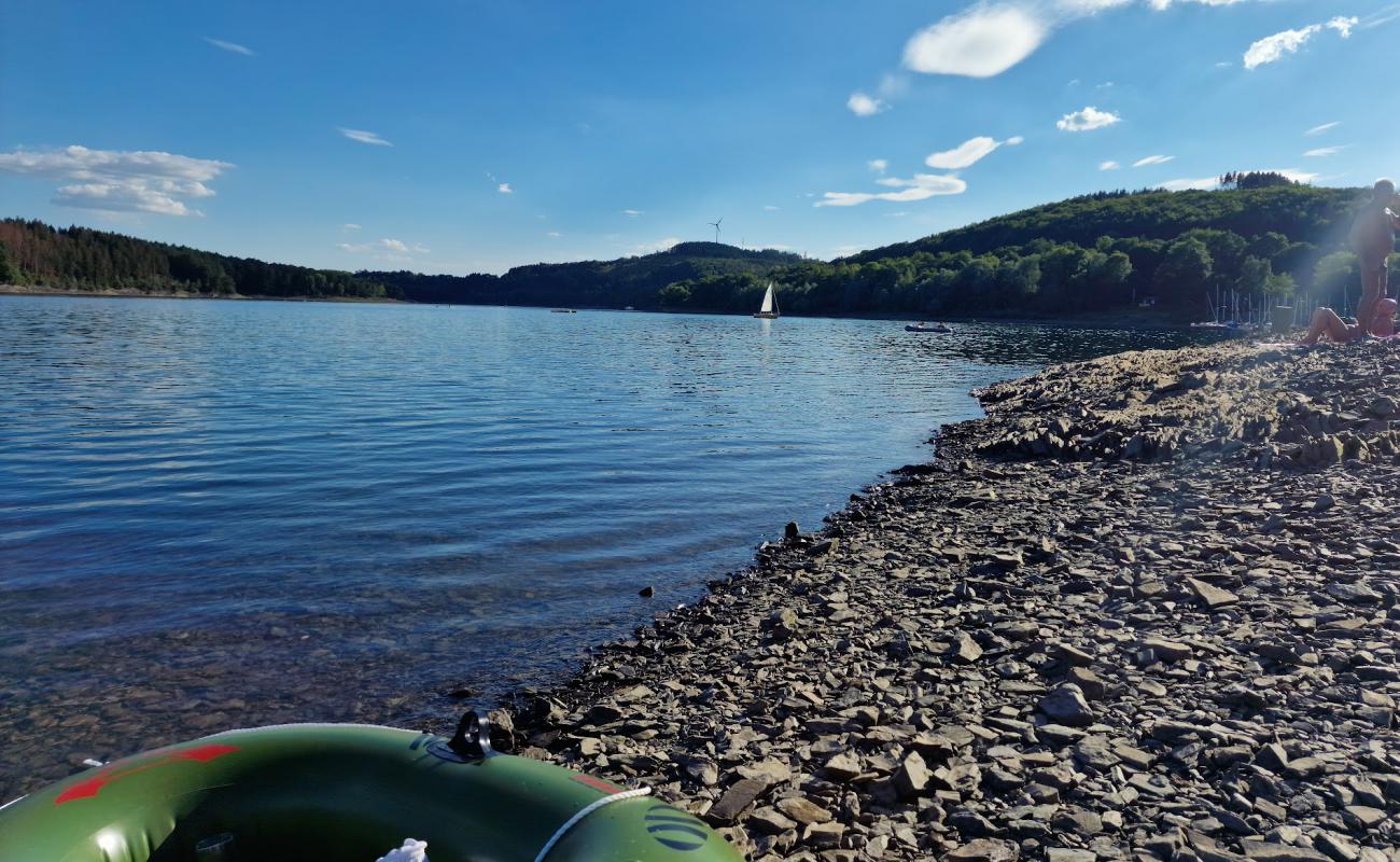 Biggesee nudist Beach'in fotoğrafı kayalık arazi yüzey ile