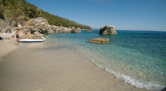 Agios Sostis beach