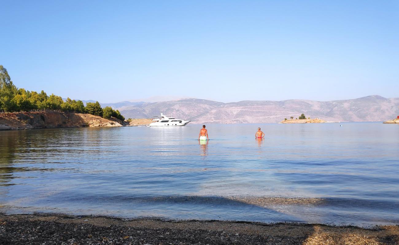 Giannakis beach'in fotoğrafı bej çakıl yüzey ile