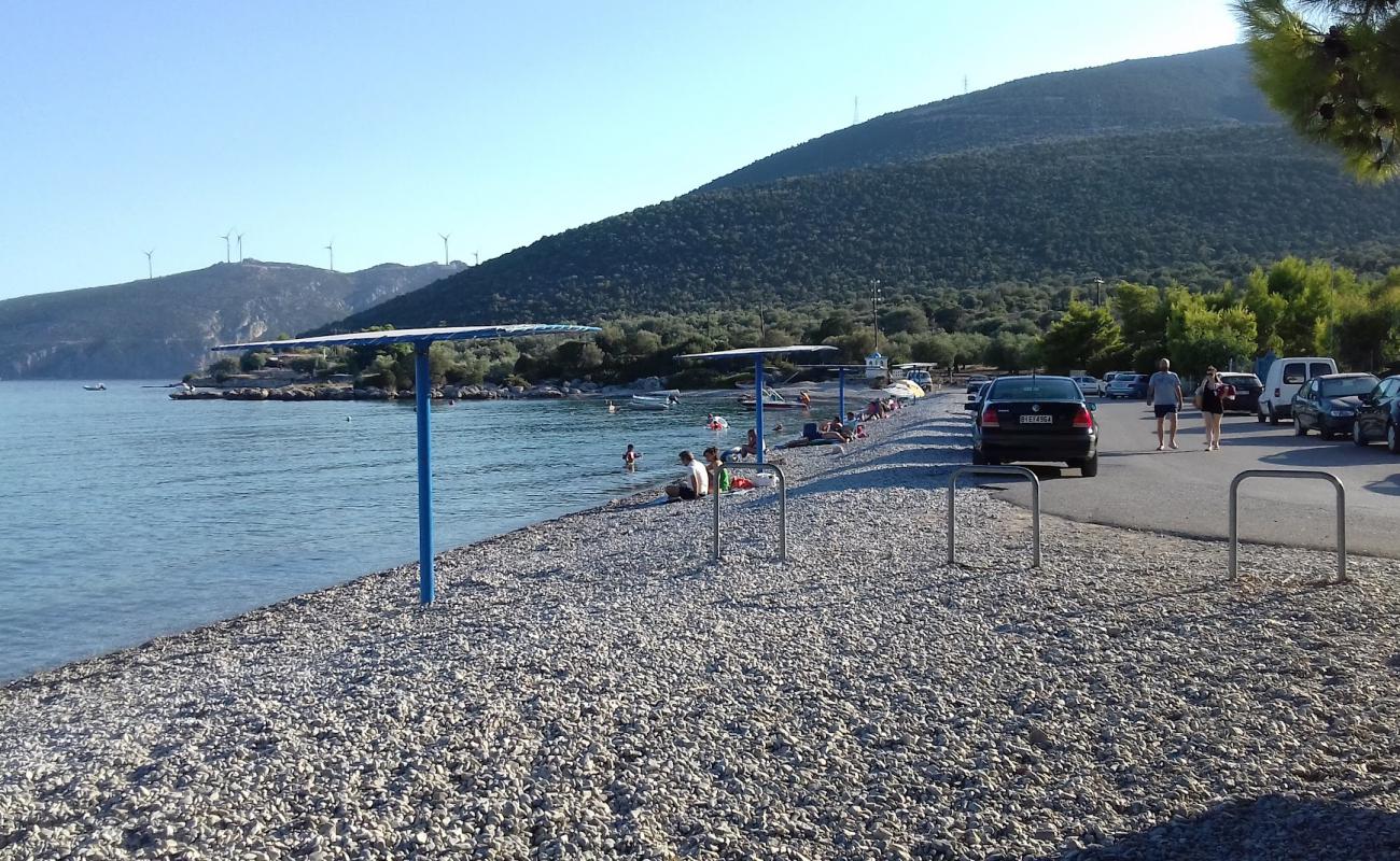 Valtos beach'in fotoğrafı bej çakıl yüzey ile
