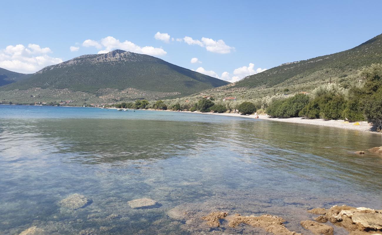 Ag. Dimitrios 2 beach'in fotoğrafı parlak kum ve kayalar yüzey ile