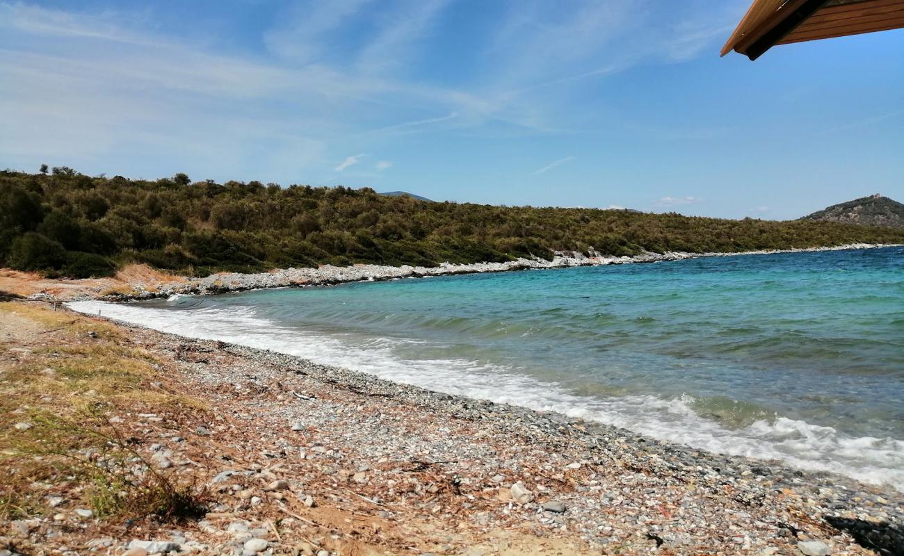 Panagitsa beach'in fotoğrafı çakıl ile kum yüzey ile