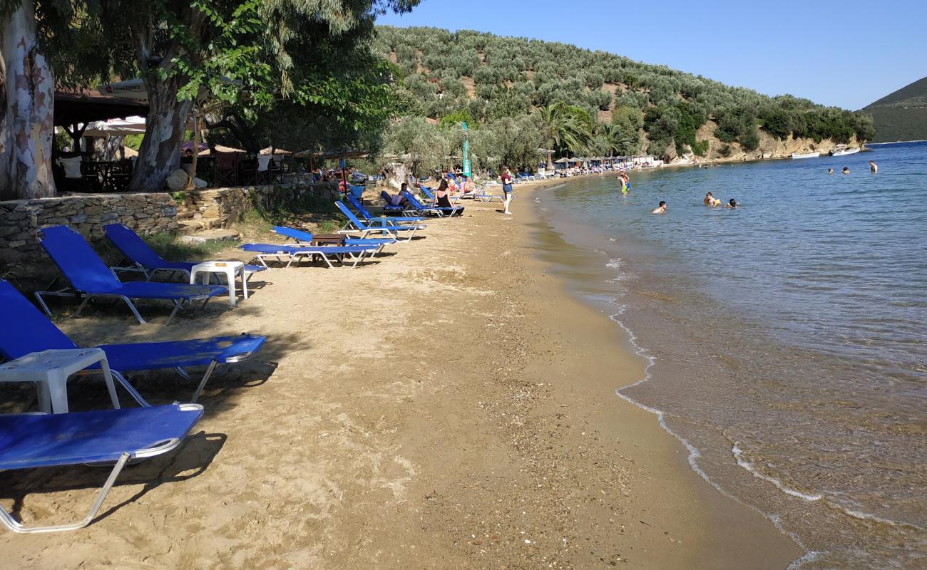 Ftelio beach'in fotoğrafı parlak kum yüzey ile