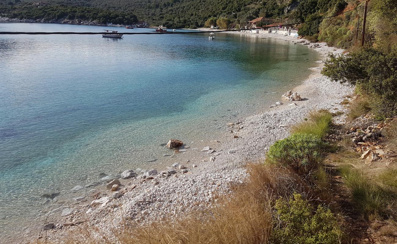Chondri Ammos'in fotoğrafı bej çakıl yüzey ile