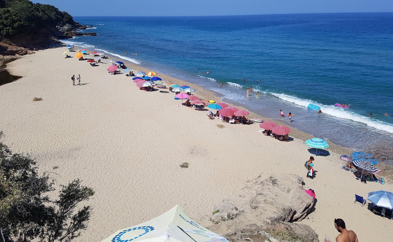 Rakopotamos beach'in fotoğrafı açık bej kum yüzey ile