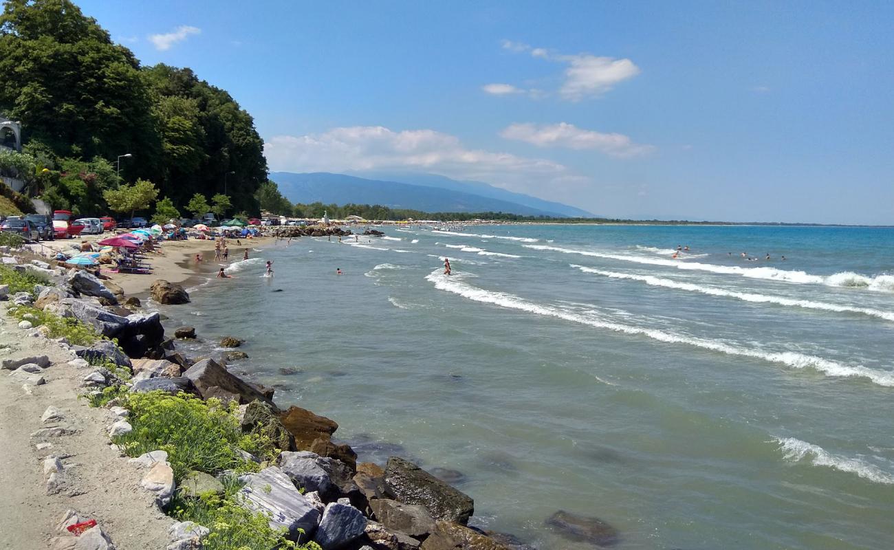 Stomio dock beach'in fotoğrafı gri kum ve çakıllar yüzey ile