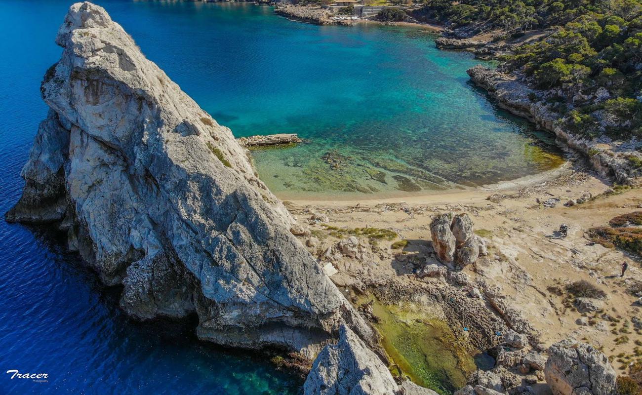 Sterna beach'in fotoğrafı koyu i̇nce çakıl yüzey ile