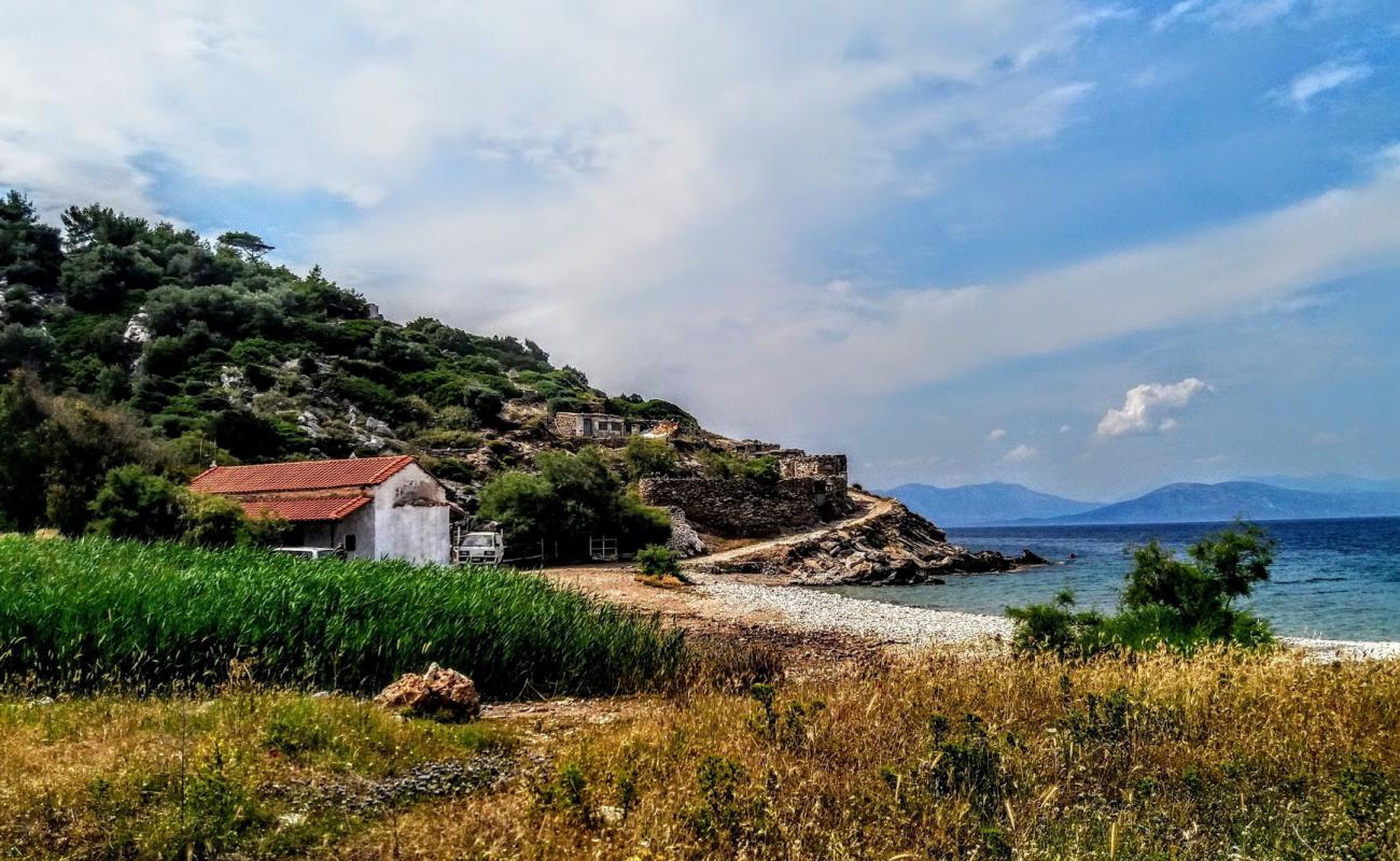 Agia Marina'in fotoğrafı hafif çakıl yüzey ile