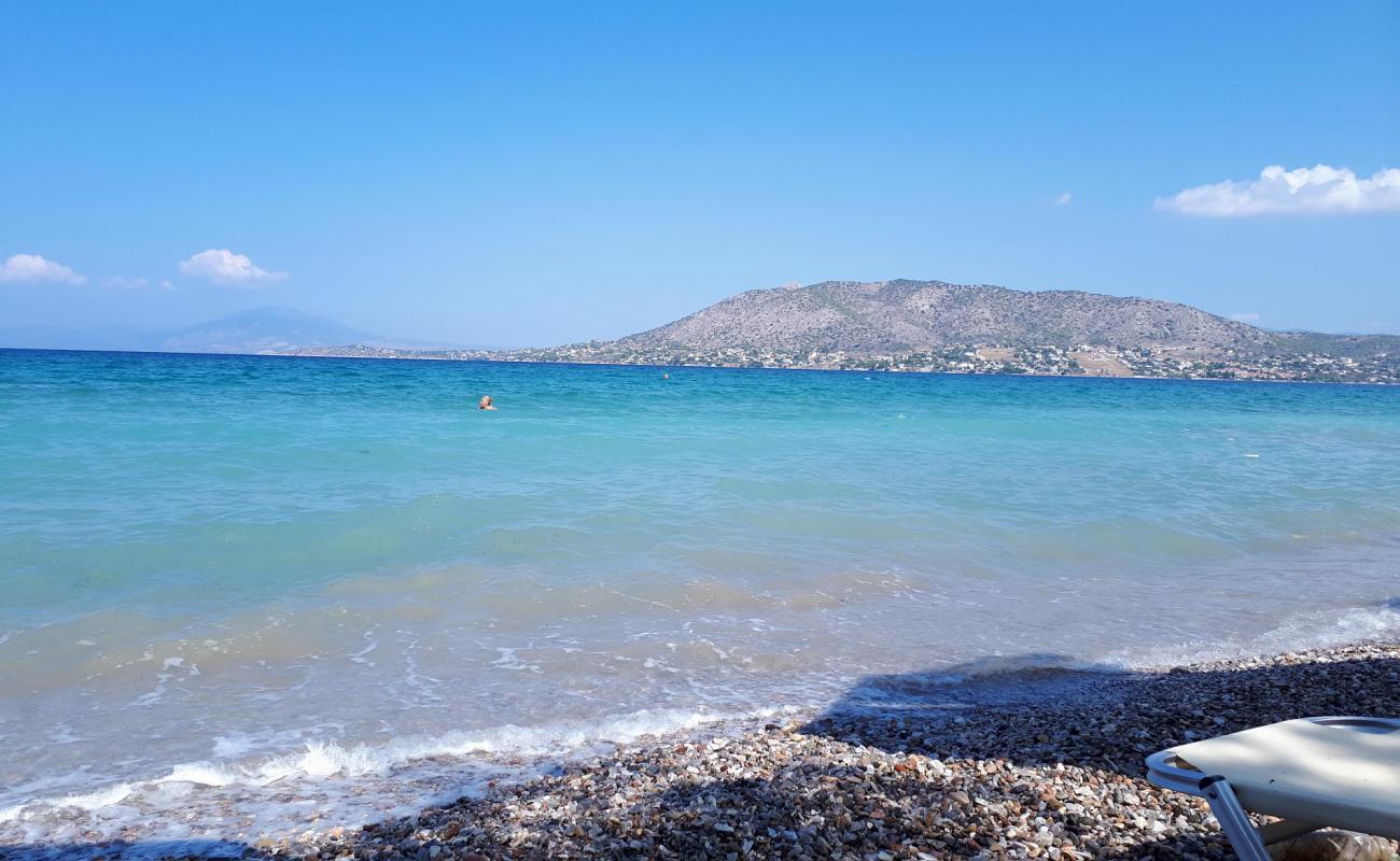 Leof. Eanteiou beach'in fotoğrafı hafif ince çakıl taş yüzey ile