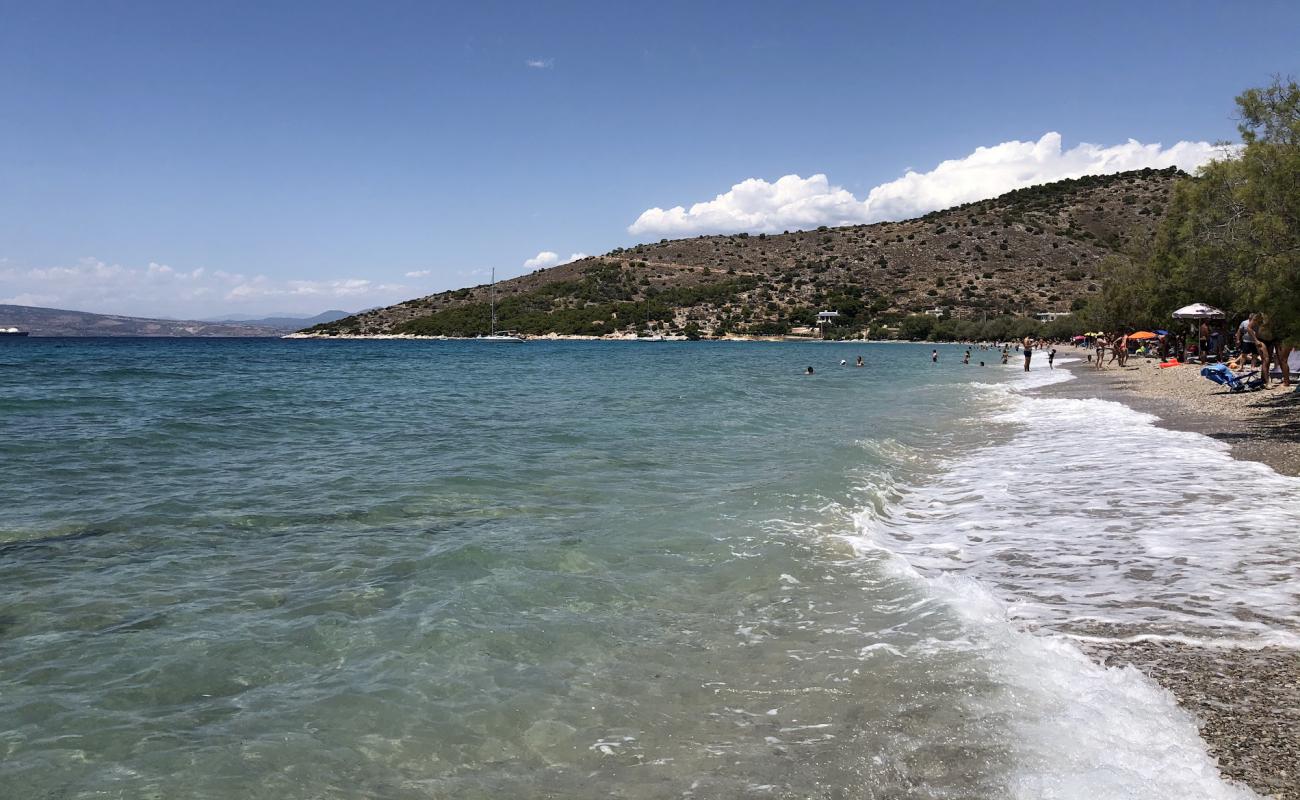 Kanakia beach'in fotoğrafı hafif ince çakıl taş yüzey ile