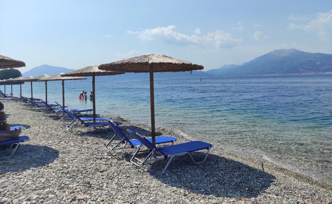 Drepano beach'in fotoğrafı gri ince çakıl taş yüzey ile