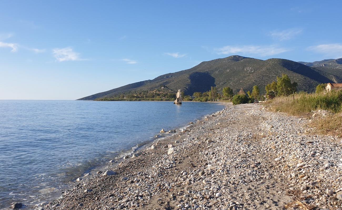 Mylos Beach'in fotoğrafı hafif çakıl yüzey ile