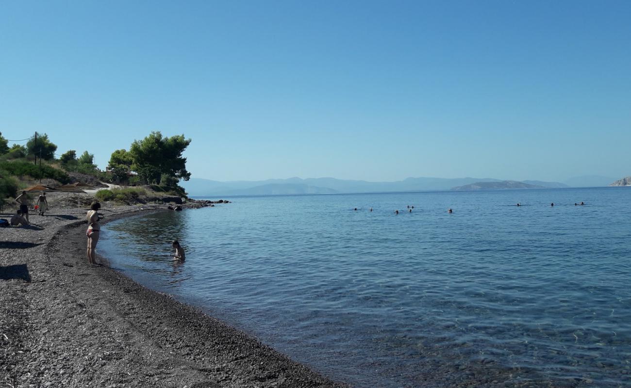 Agios Nikolaos II'in fotoğrafı bej kum ve çakıl yüzey ile