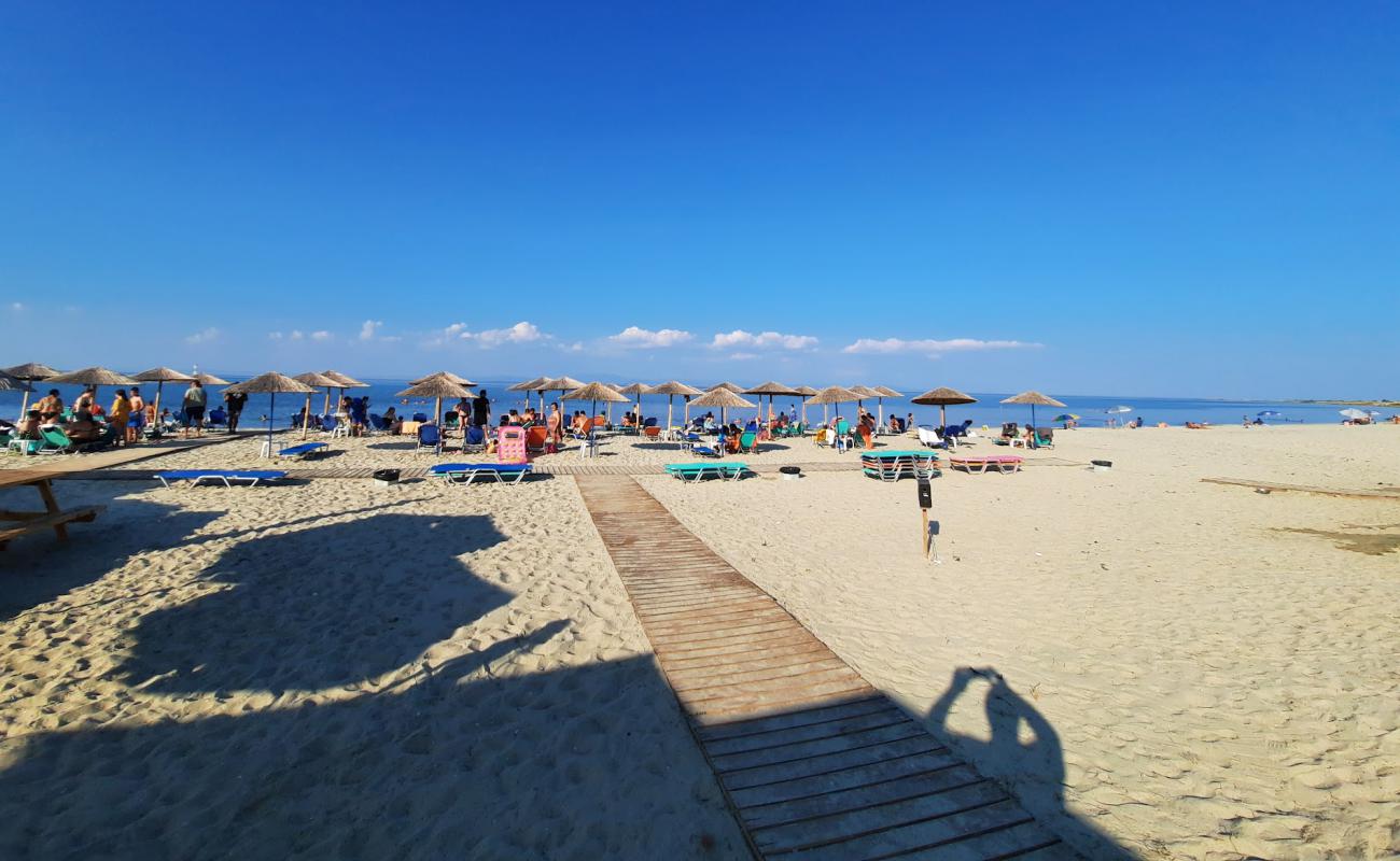 Pydna beach'in fotoğrafı parlak kum yüzey ile