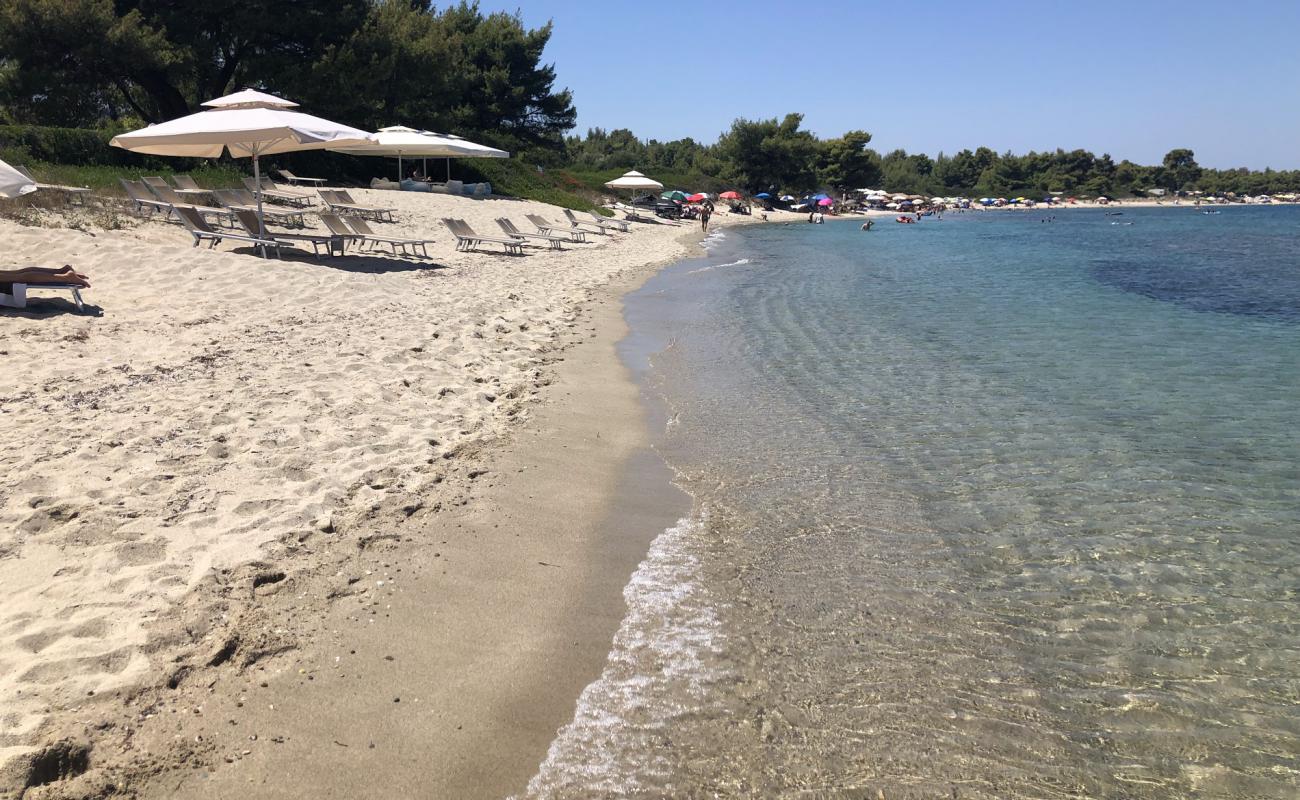 Glarokavos beach'in fotoğrafı parlak kum yüzey ile