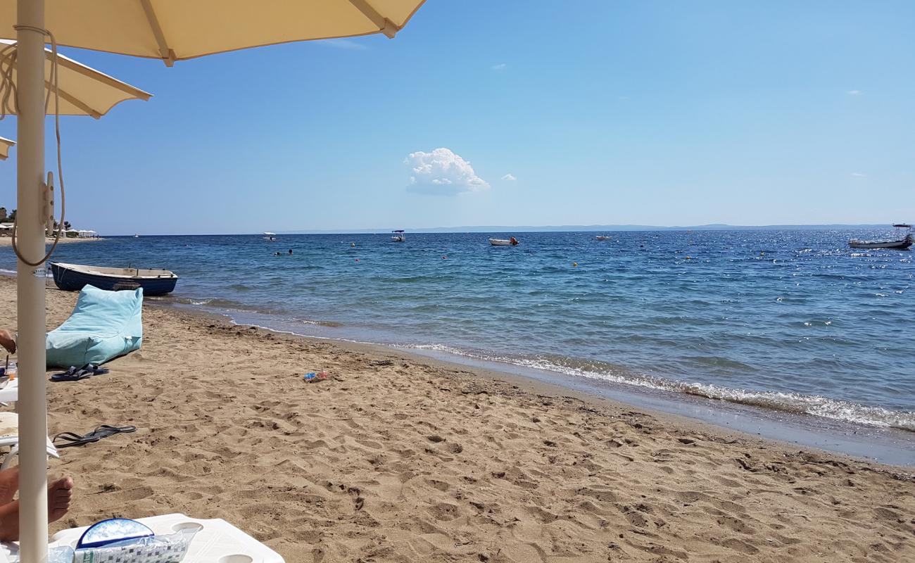 Gerakini beach'in fotoğrafı parlak kum yüzey ile