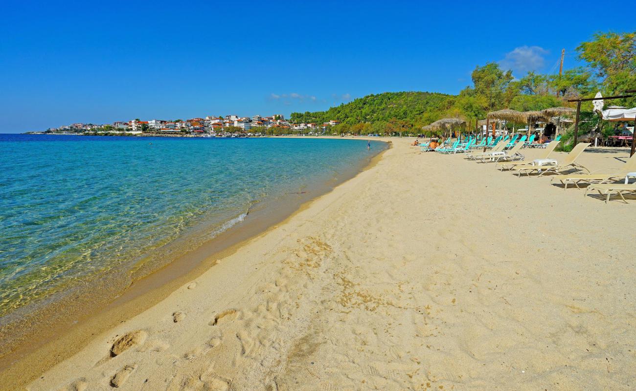 N.Marmaras beach'in fotoğrafı i̇nce bej kum yüzey ile