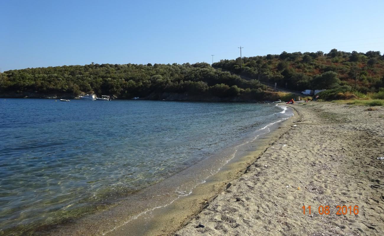 Azapiko beach II'in fotoğrafı parlak kum yüzey ile