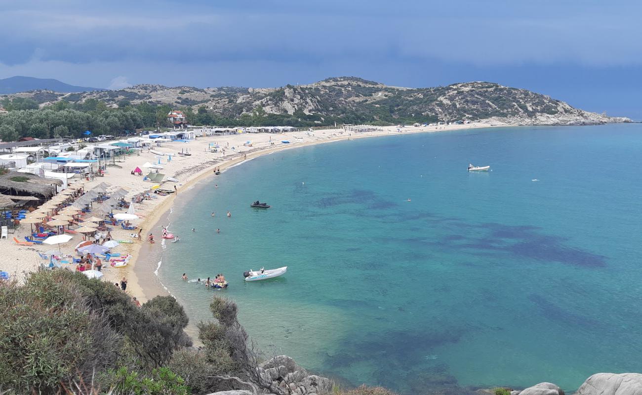 Kriaritsi Beach'in fotoğrafı i̇nce bej kum yüzey ile