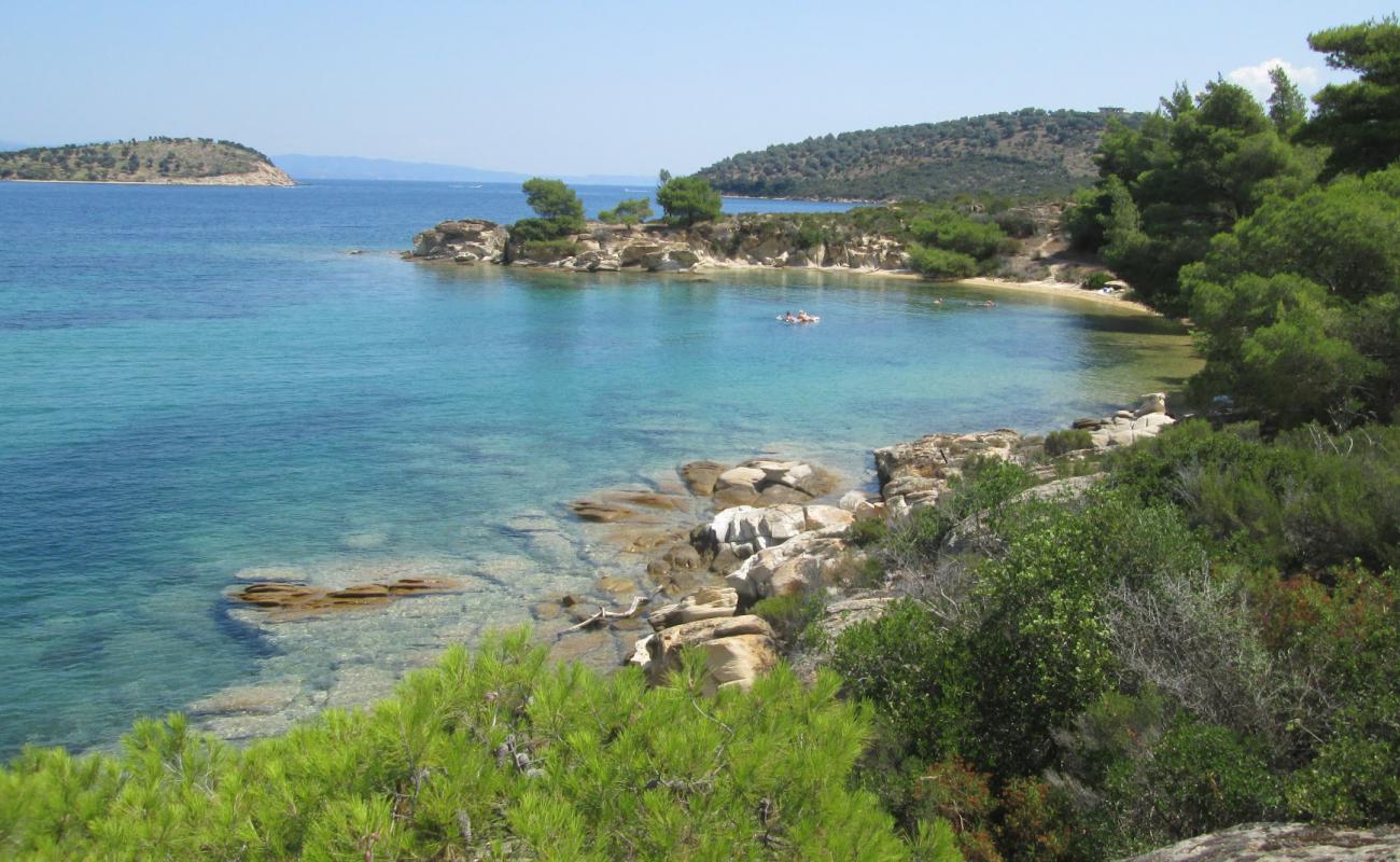 Lagonis beach II'in fotoğrafı i̇nce bej kum yüzey ile