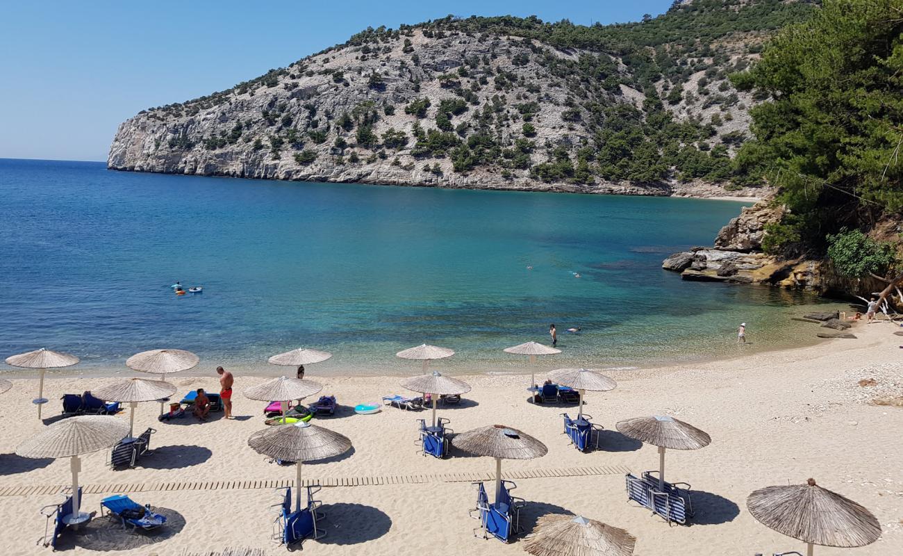 Arsanas beach'in fotoğrafı hafif ince çakıl taş yüzey ile