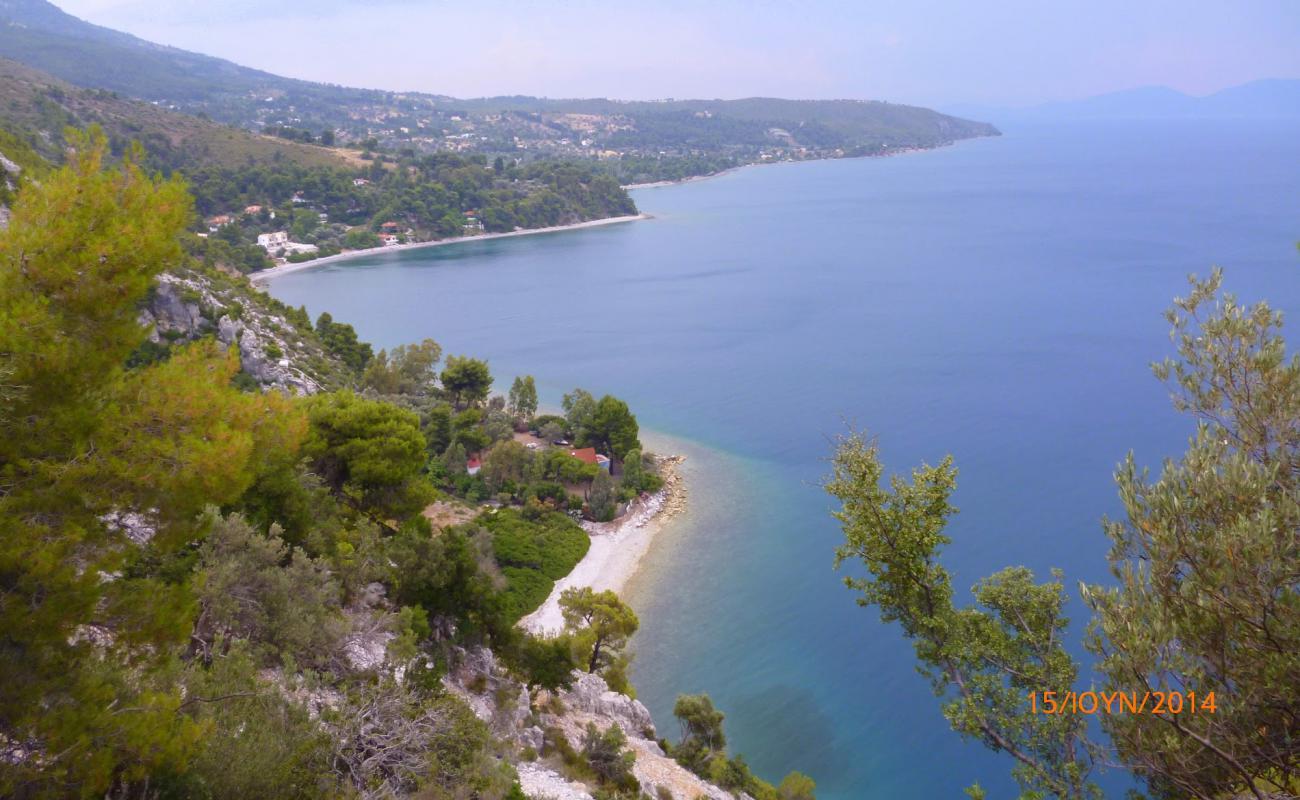 Dafni secret beach'in fotoğrafı gri ince çakıl taş yüzey ile