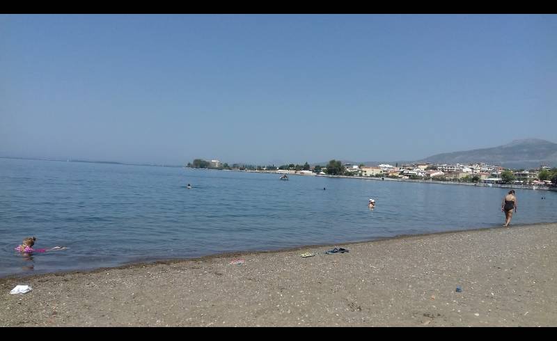 Amarynthos 2 beach'in fotoğrafı gri kum yüzey ile