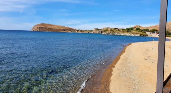 Romeikos Gialos beach