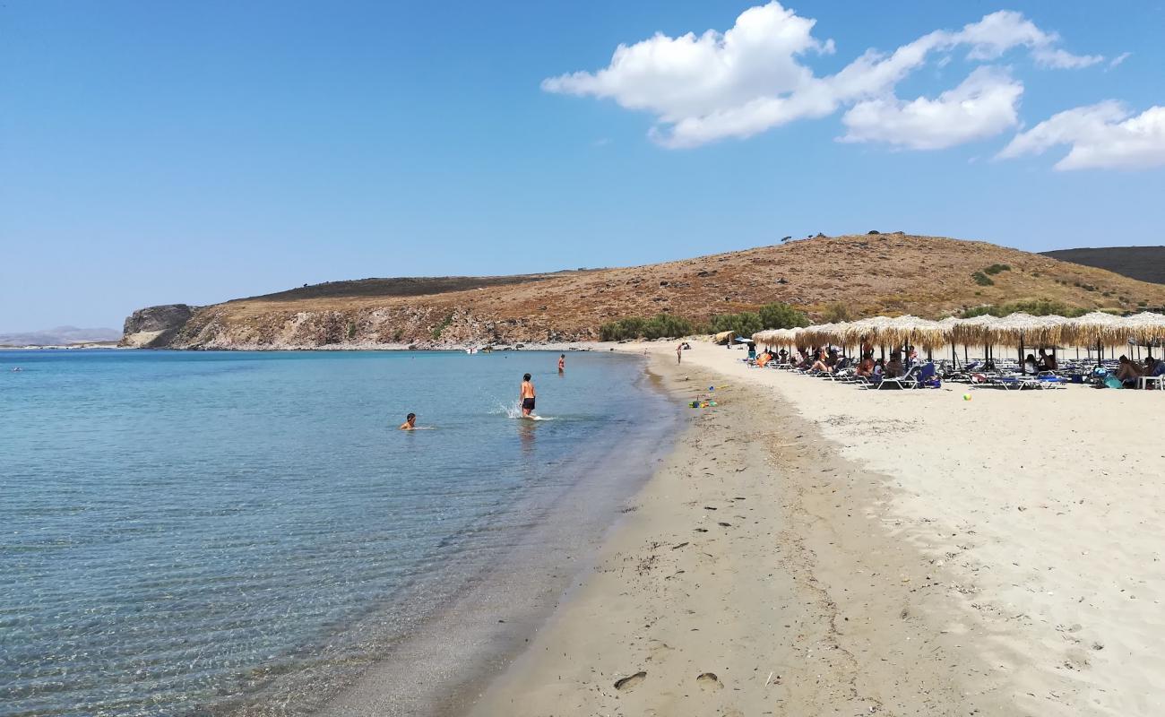 Chavouli Plajı'in fotoğrafı açık bej kum yüzey ile