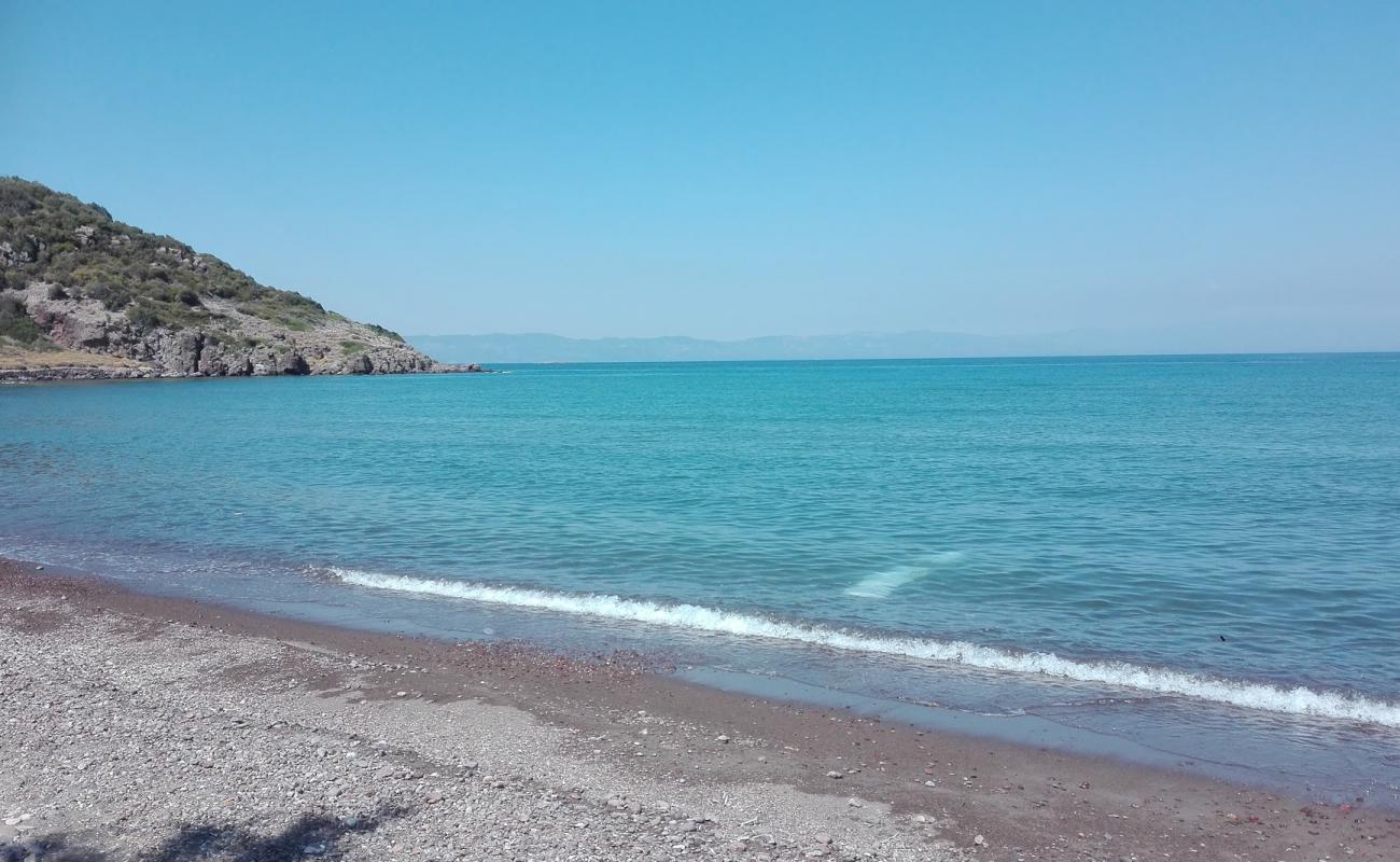 Lagadas beach'in fotoğrafı hafif çakıl yüzey ile