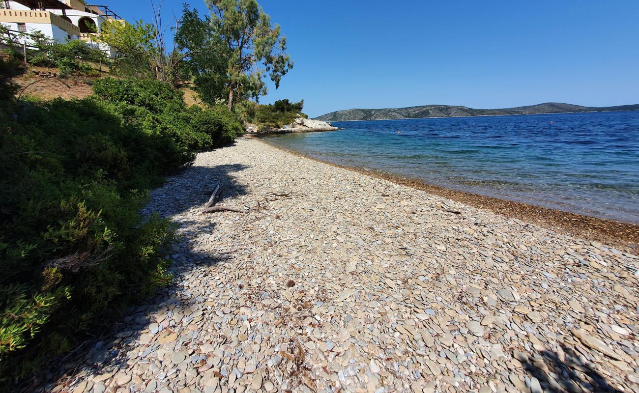 Danna's beach'in fotoğrafı hafif çakıl yüzey ile