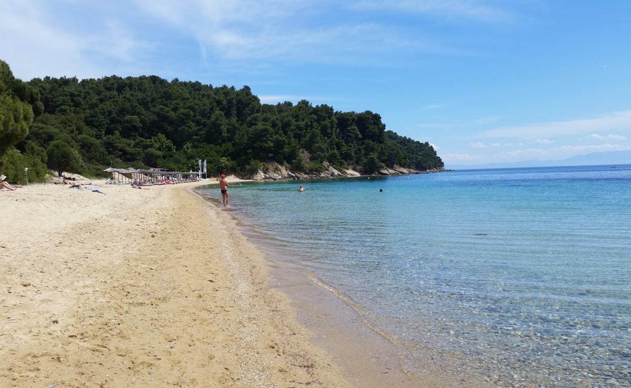 Vromolimnos'in fotoğrafı açık bej kum yüzey ile
