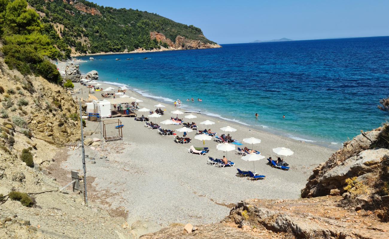 Velanio beach'in fotoğrafı gri ince çakıl taş yüzey ile