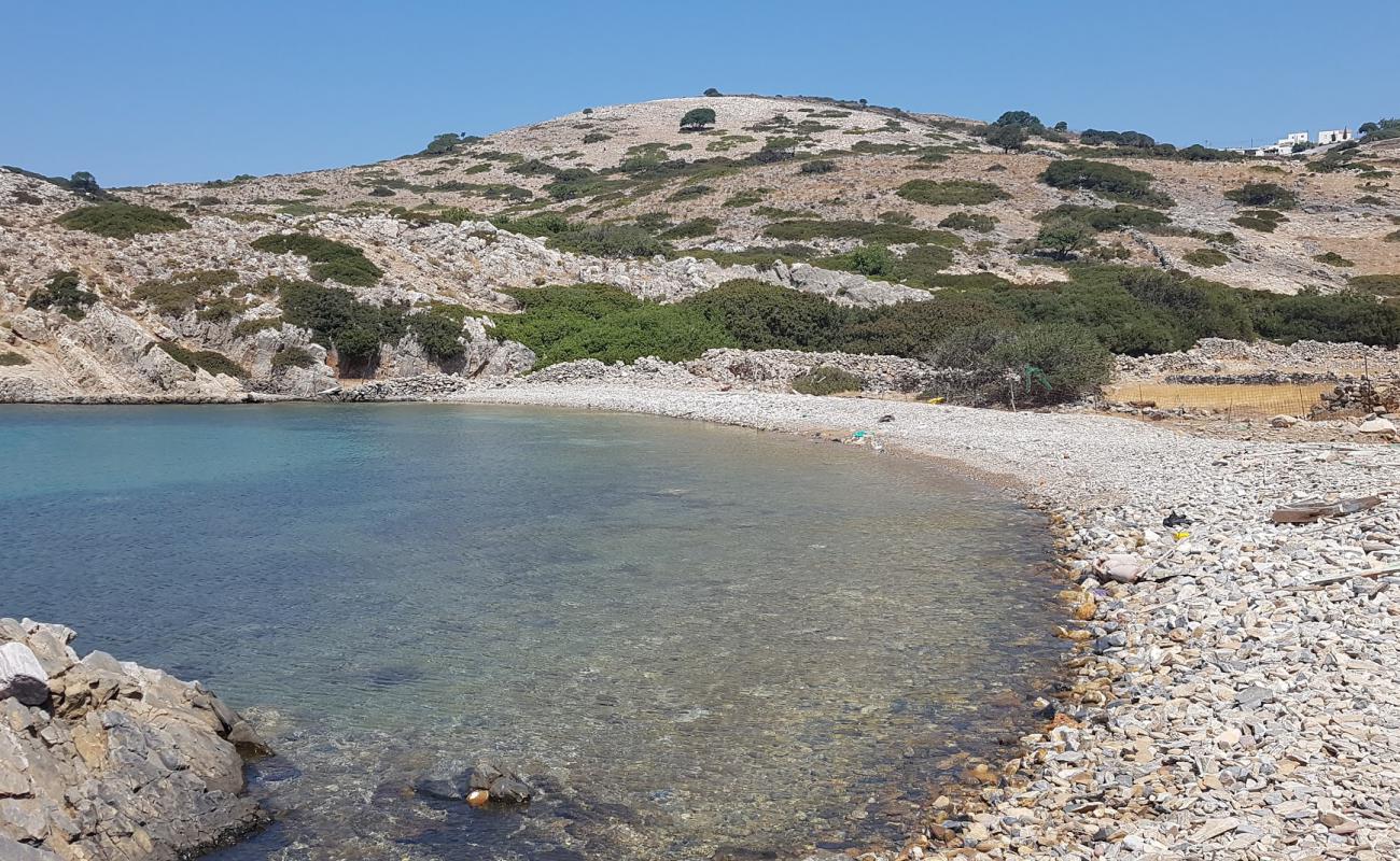 Tsankari beach'in fotoğrafı taşlar yüzey ile