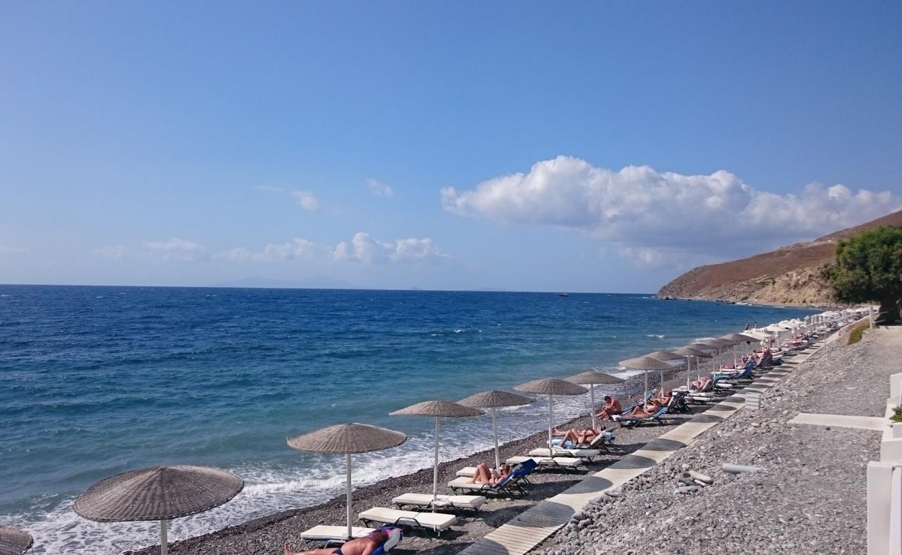 Agios Fokas Kos'in fotoğrafı gri çakıl taşı yüzey ile