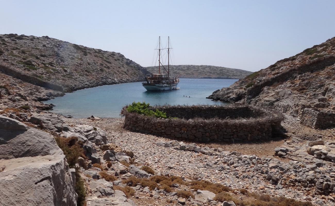 Levida beach'in fotoğrafı kayalık arazi yüzey ile
