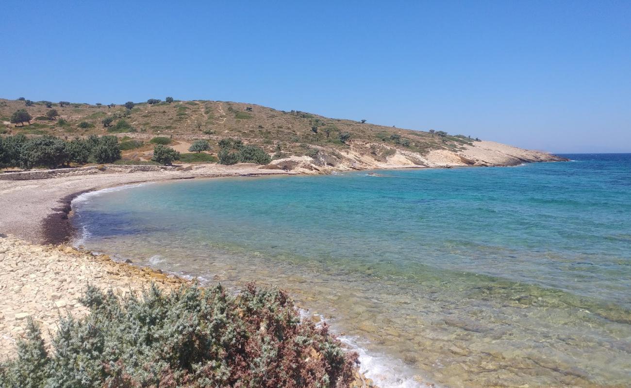 Kamares'in fotoğrafı kayalık arazi yüzey ile