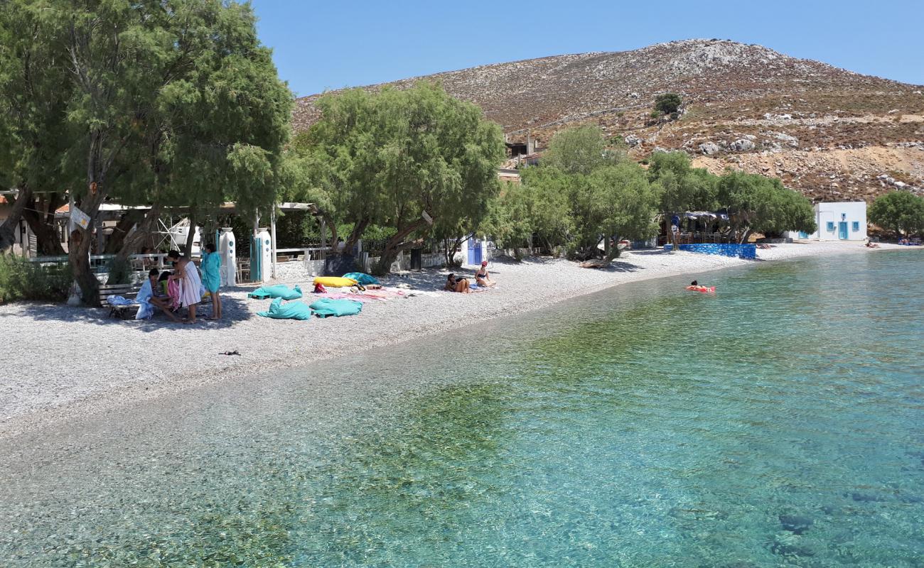 Therma beach II'in fotoğrafı küçük gri çakıllar yüzey ile