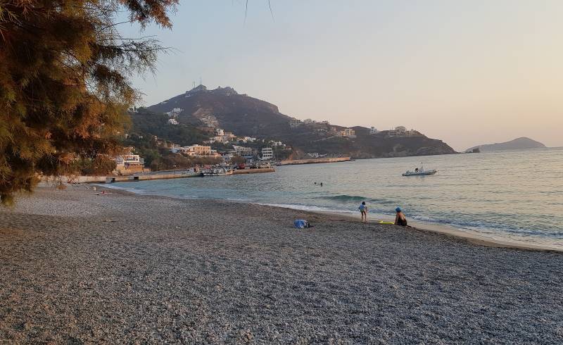 Melitsachas beach II'in fotoğrafı gri çakıl taşı yüzey ile