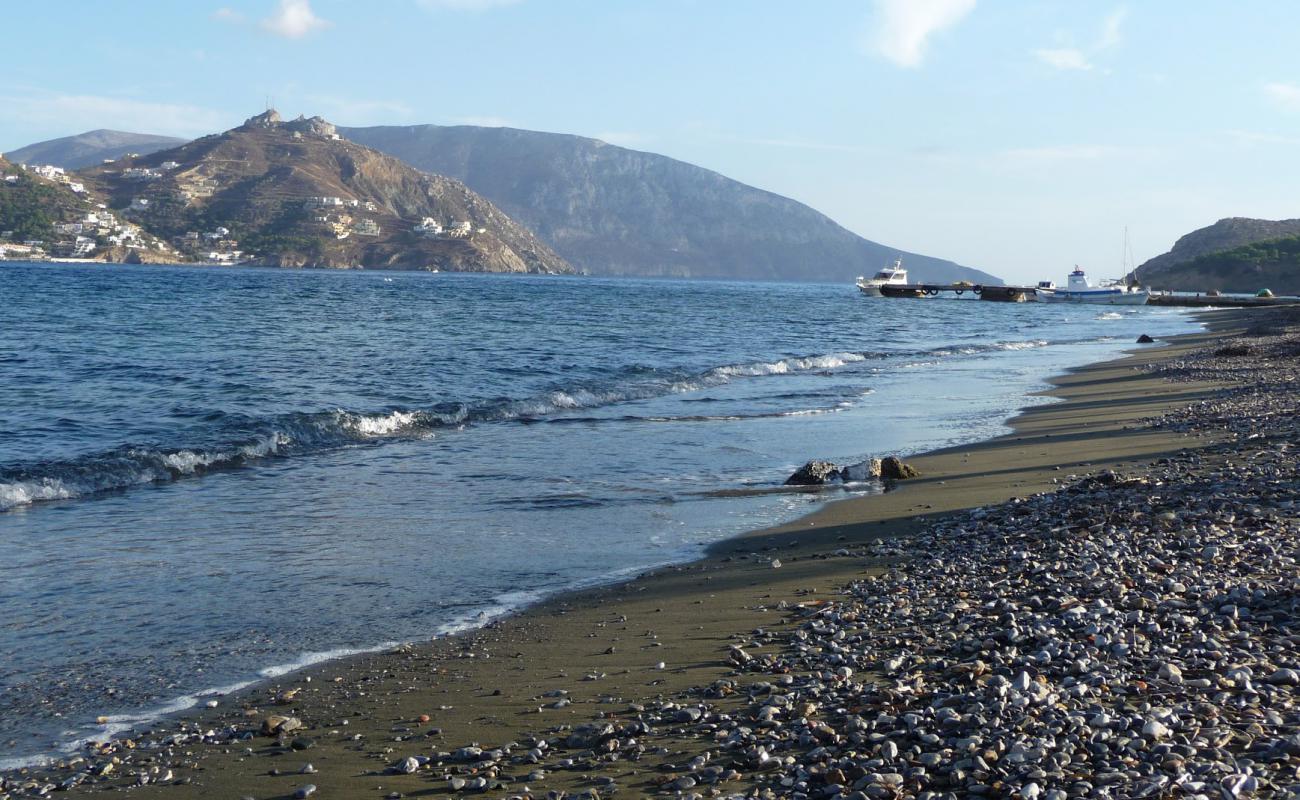 Paralia Telendou II'in fotoğrafı taşlı kum yüzey ile