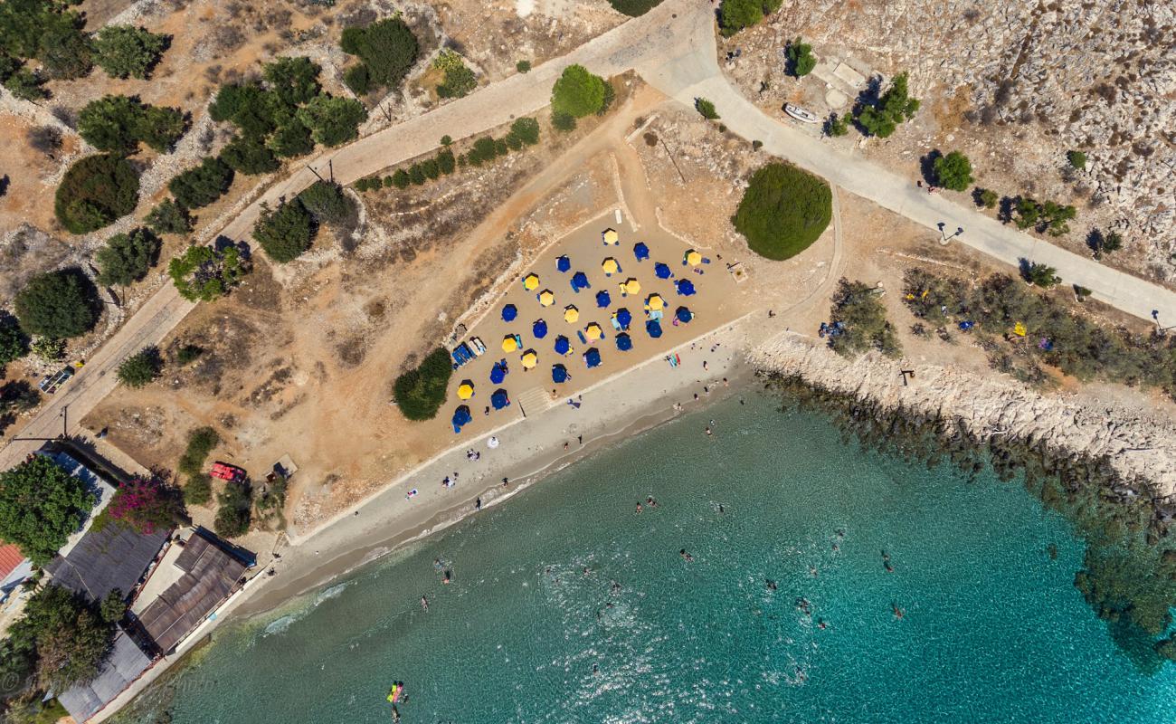 Paralia Ftenagia II'in fotoğrafı bej kum ve kayalar yüzey ile