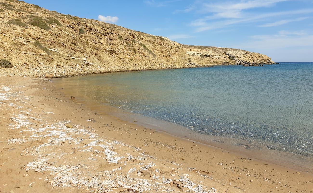 Prasonisiou Beach'in fotoğrafı taşlı kum yüzey ile