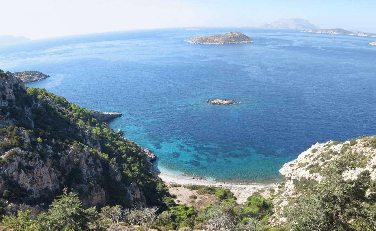 Kopria Beach III'in fotoğrafı parlak kum yüzey ile