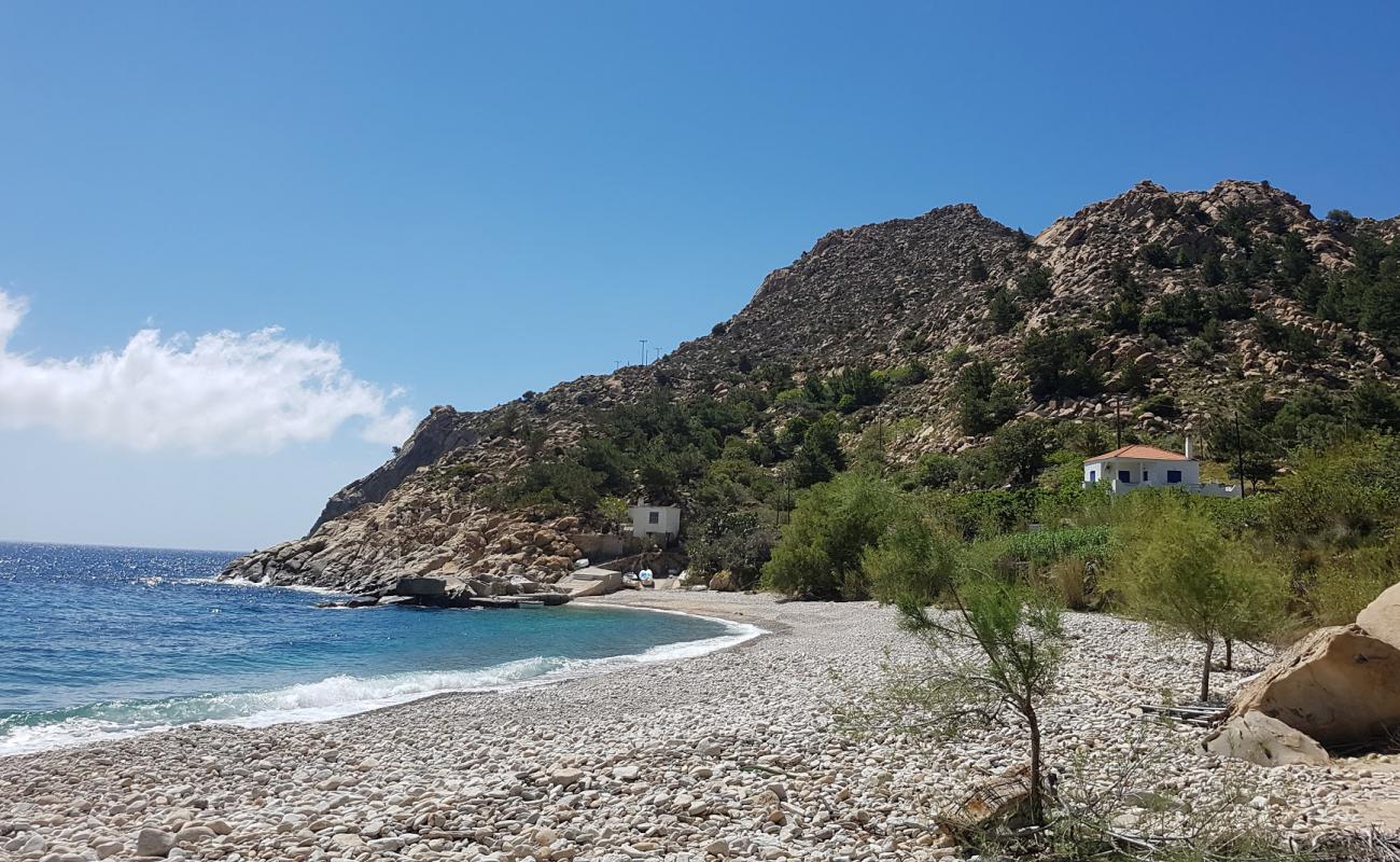 Trapalo beach'in fotoğrafı hafif çakıl yüzey ile