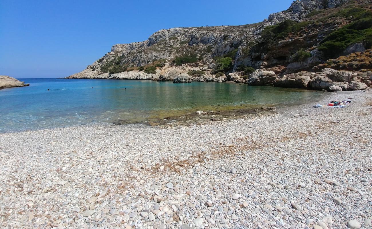 Paralia Iero'in fotoğrafı hafif çakıl yüzey ile