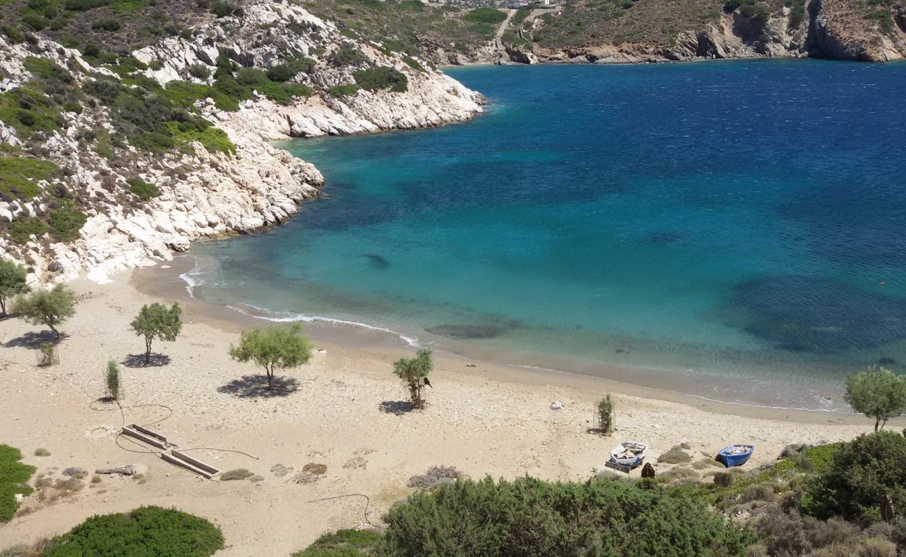 Kasidi beach'in fotoğrafı çakıl ile kum yüzey ile