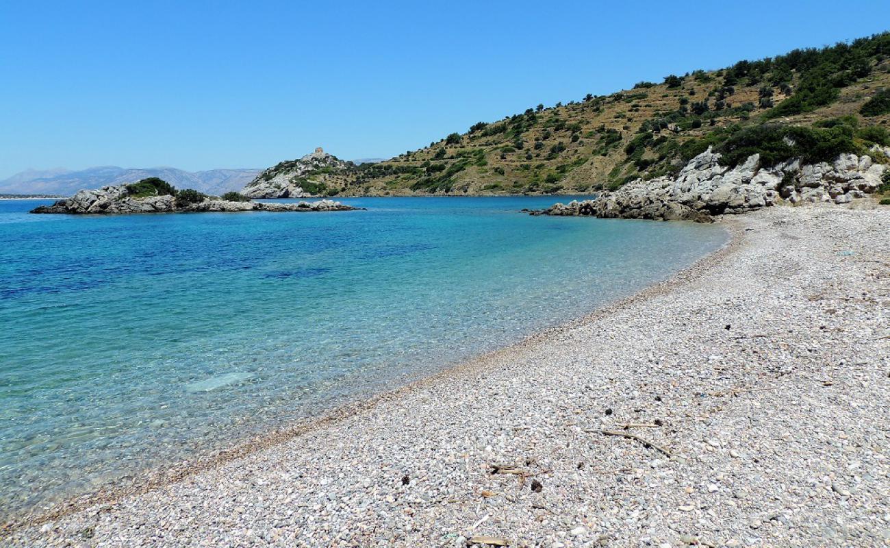 Didima beach'in fotoğrafı bej çakıl yüzey ile
